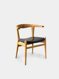 Bulls Chair by Hans J. Wegner